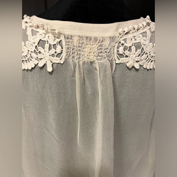 Top - Picture 3 of 6